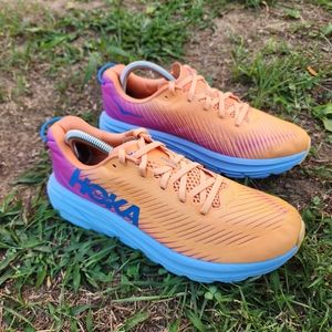 HOKA RINCON 3 - Womens Running Shoes - SIZE  9.5B